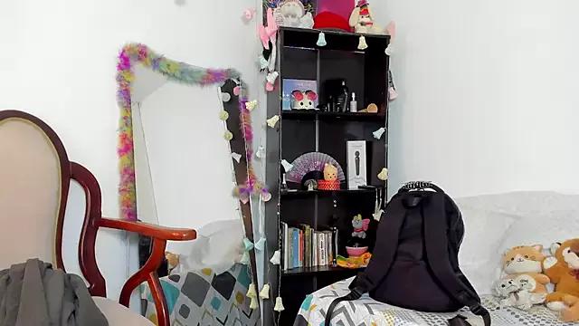 kittyzenn on StripChat 