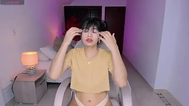 Kloee_brown on StripChat