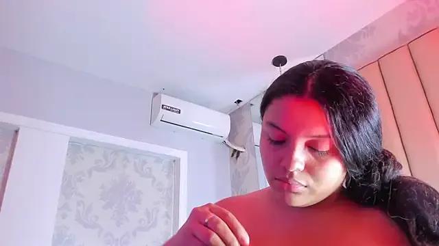 KonyBell on StripChat