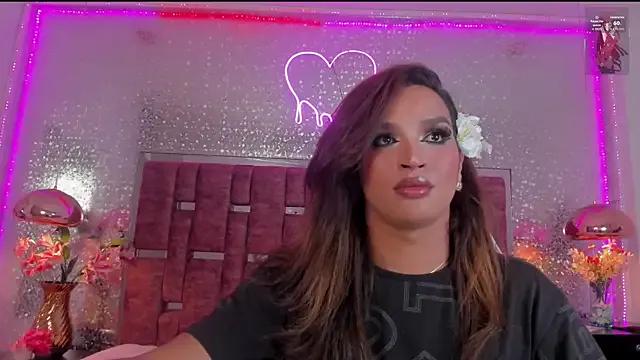 KylieVictoria on StripChat