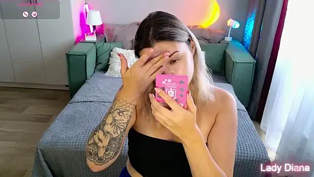 LadyDiLancaster on StripChat