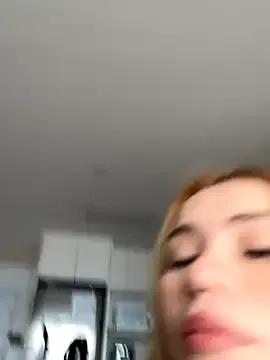 LaineLoirinha on StripChat
