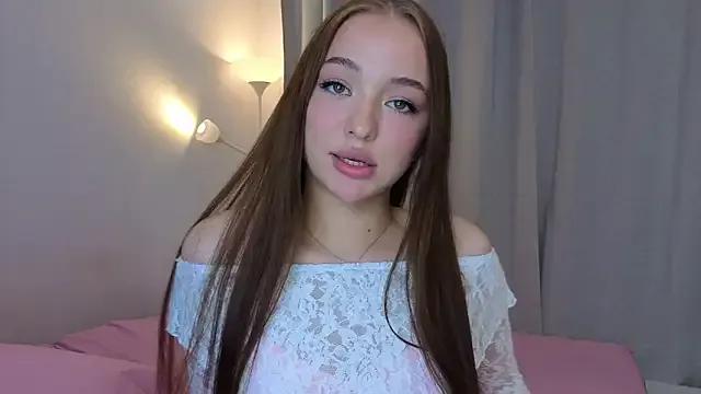 lanabelly on StripChat