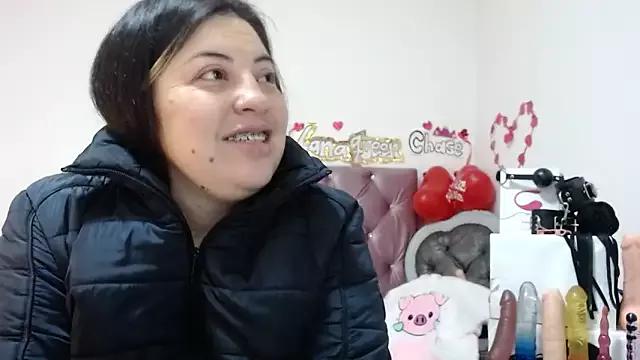 lanaqueen699 on StripChat 