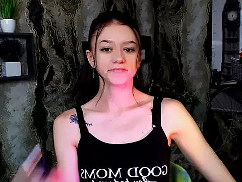 LanaTey on StripChat 