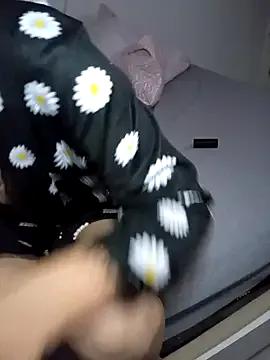 LaraGomezxx — LOVENSE START BALA