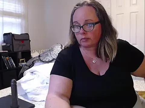 LauLauPAWG on StripChat 
