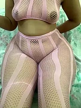 Layla_lolo on StripChat 