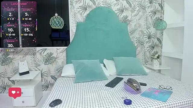 lesly_cutee on StripChat 