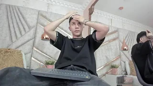 LiaamSmiith on StripChat 