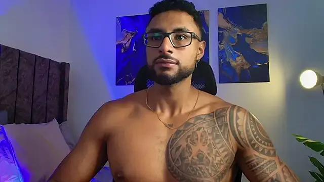 LiamGarcia1 on StripChat