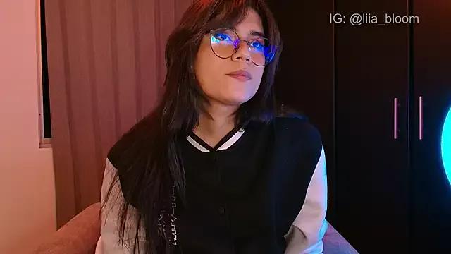 Liia-Bloom on StripChat 