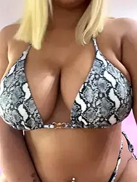 Liiaa on StripChat 
