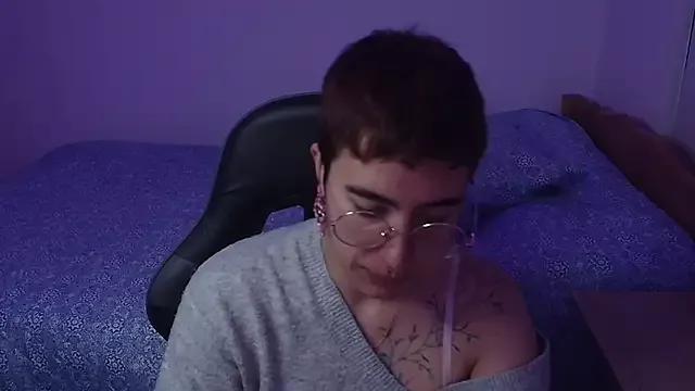 Liil_cat on StripChat 