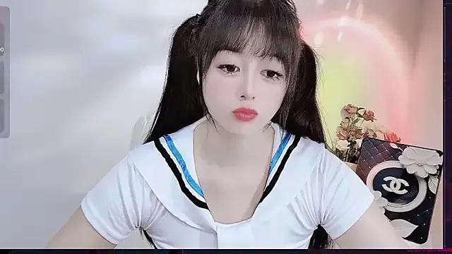 LiLiLily on StripChat 