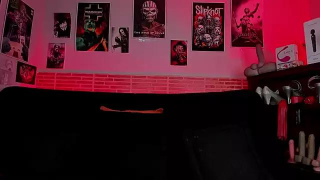 lilith-deveraux on StripChat 