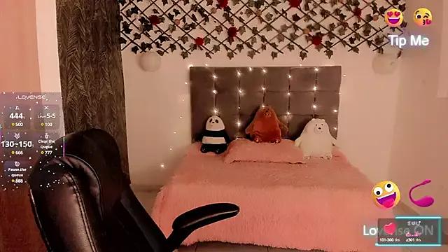 Lilith_Miller21 on StripChat 