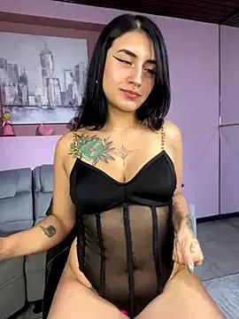 LilithPink_ on StripChat