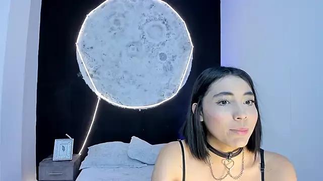lilithTeen1_ on StripChat 