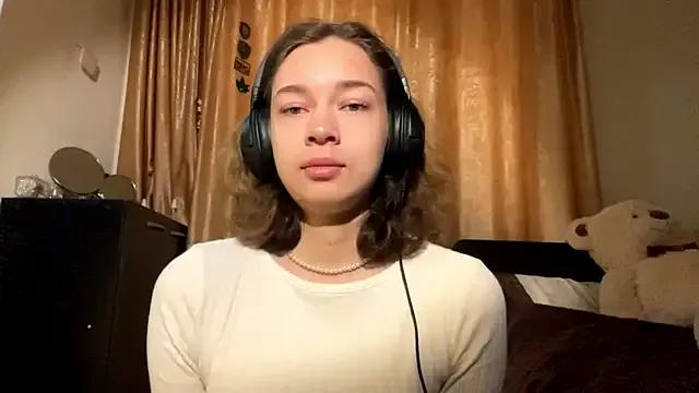LiliVang on StripChat