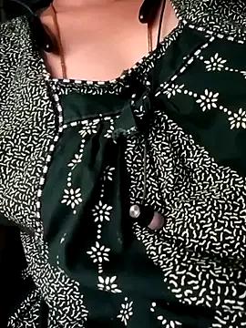 Lilly-telugu-333 on StripChat 
