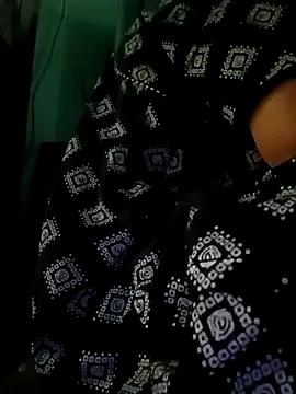 Lilly-telugu-333 on StripChat