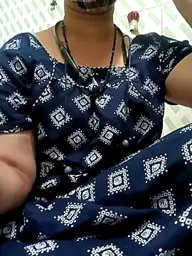 Lilly-telugu-333 on StripChat 