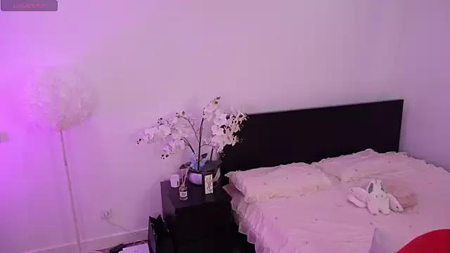 Lilly_Colins on StripChat 