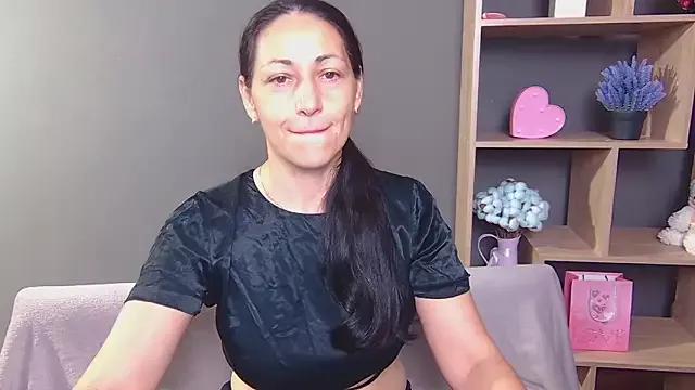 LiluGrants on StripChat 