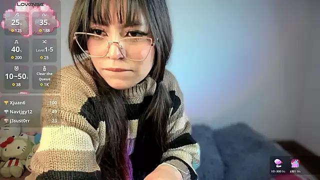 Lily_candy_X on StripChat 
