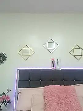 LilyCutee_ on StripChat