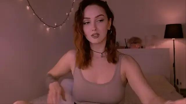 LilyFarey on StripChat 