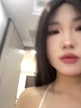 lilyxye77's avatar