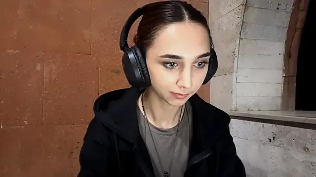 LinaMour's avatar