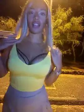 Littlenoah07 on StripChat 