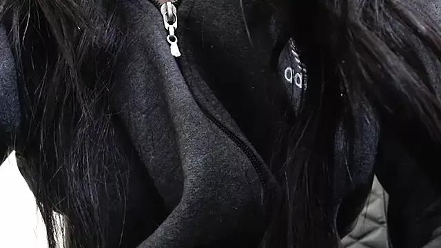 Livia_Diaz on StripChat 