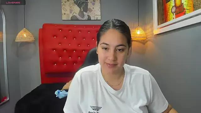 lizzaxs on StripChat 