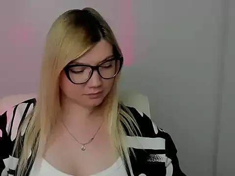 Lola_moree on StripChat 