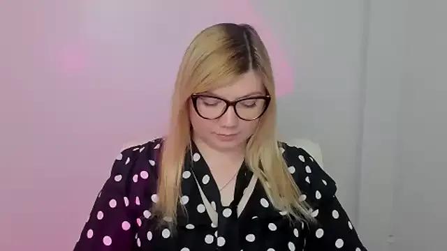 Lola_moree on StripChat 