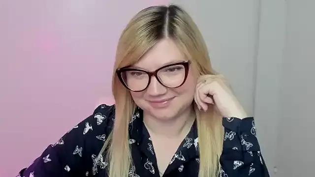 Lola_moree on StripChat 