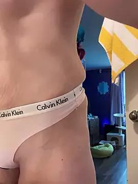 lolabunny9 on StripChat 