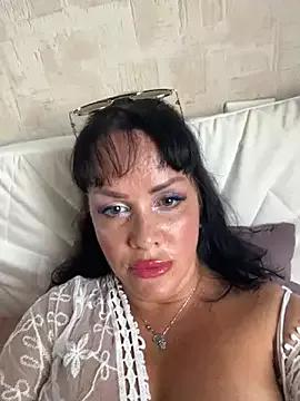 Lolaley2 on StripChat 