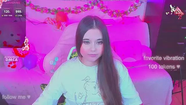 Lolisuccub on StripChat 