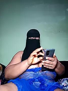 Loly_mor on StripChat 
