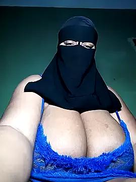 Loly_mor on StripChat 