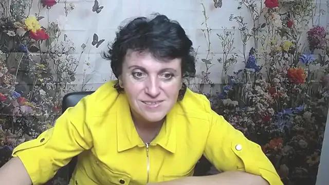 LuciaMii on StripChat