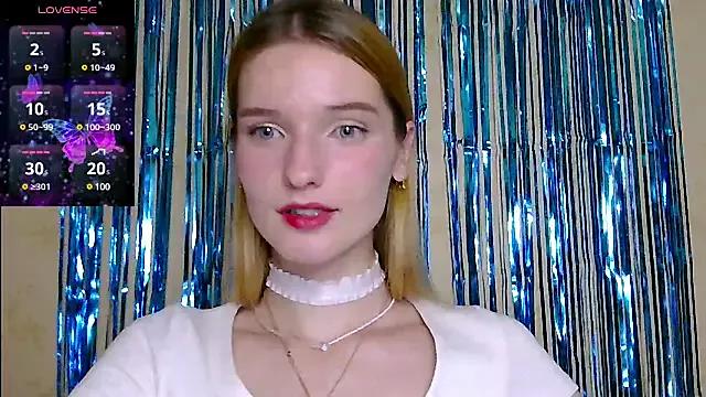 Lulu_solt on StripChat 