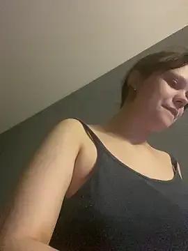 Lunliss on StripChat 