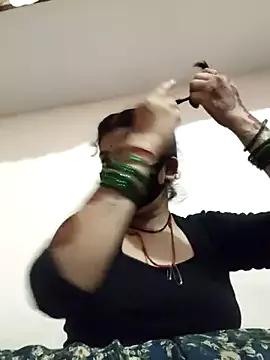 maahi-satva on StripChat 
