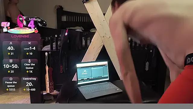 MacabreCouple on StripChat 